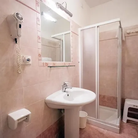 Ξενοδοχείο San Giovanni 3*