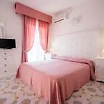 San Giovanni 3*