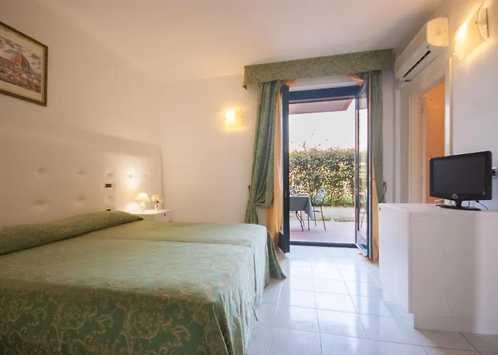 San Giovanni מלון פורטופראיו